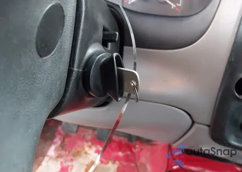 1997 Ford Ranger Splash/Xl/Xlt from USA, damaged, VIN 1FTCR10A3VUD56685